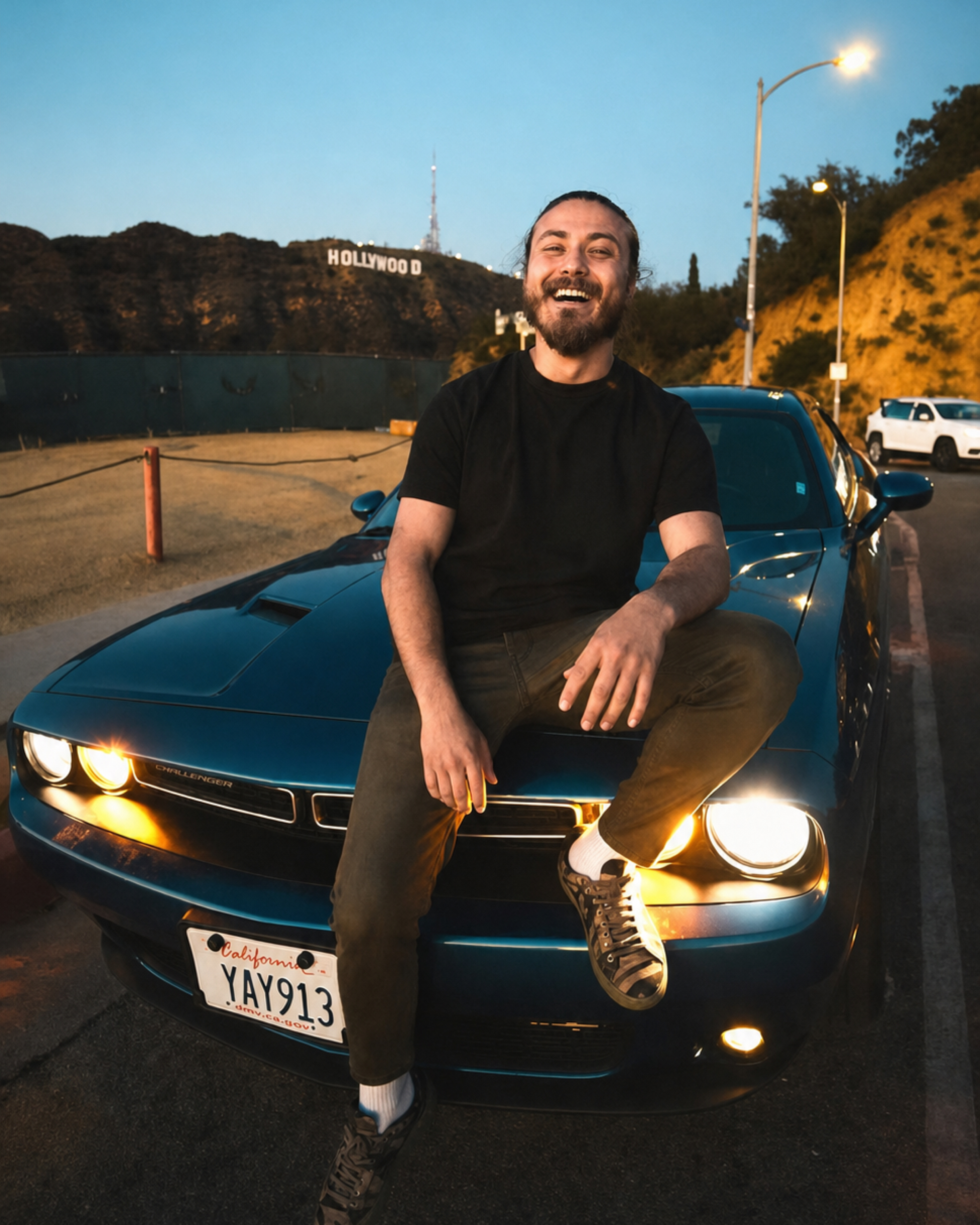Los Angeles'ta otomobil üzerinde portre